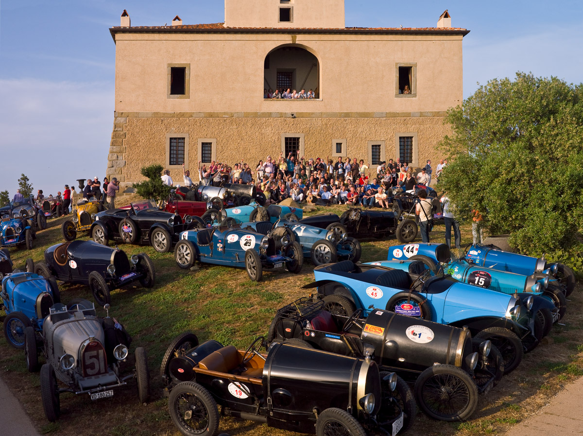 bim_26r_0086 Bugatti Type 57S Atalante 1931 Chassis 001, back view. Owner Franz Wassmer